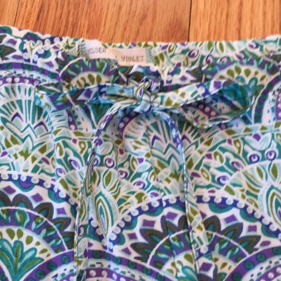 Chelsea & Violet - Picture 4 of 5